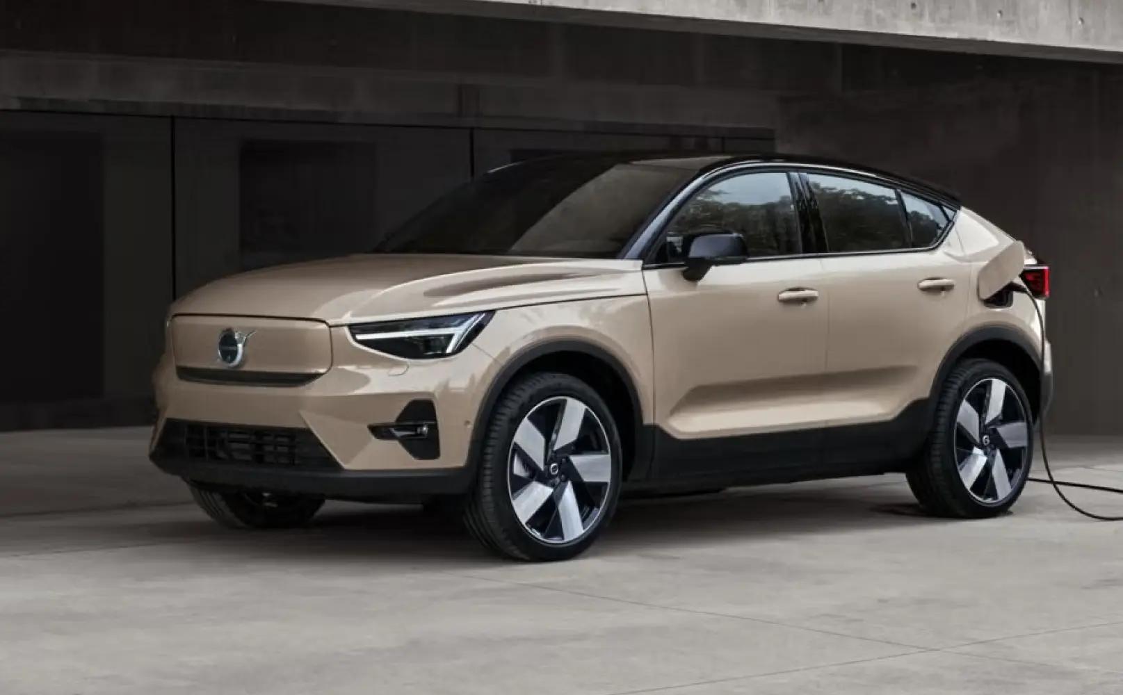 Volvo C40 EV Price - Range, Battery  Capacity, Specs, Images & Colours