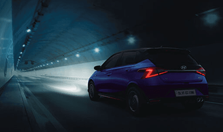 Hyundai i20 N Line - Automatic headlamps for adaptable lighting on the go.