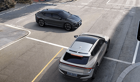 Kia EV6 - Reverse Parking Collision Avoidance Assist
